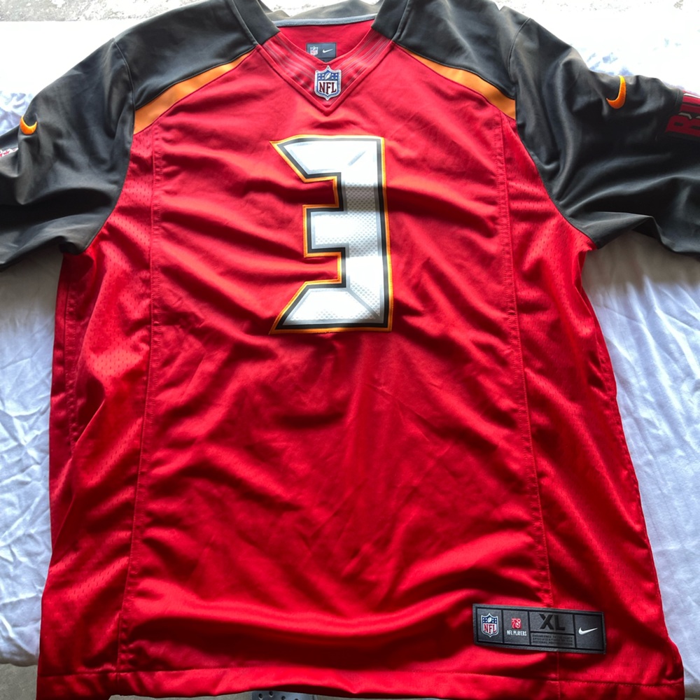 NIKE NFL On Field Jameis Winston Buccaneers Mens XL Limited Nike Jersey